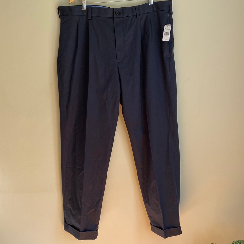 NWT Brooks Brothers Mens Lightweight Advantage Chinos size 42x32